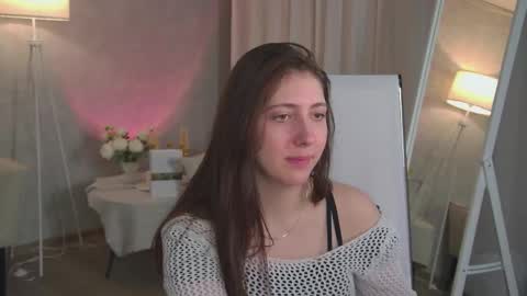 Snapshot of marymillerr chatting on 9, 1, 2026 Mary Miller online show from 9, 1, 2026