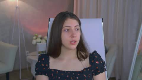 Snapshot of marymillerr chatting on 1, 2, 2026 Mary Miller online show from 1, 2, 2026