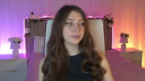 Snapshot of marymillerr chatting on 1, 4, 2026 Mary Miller online show from 1, 4, 2026