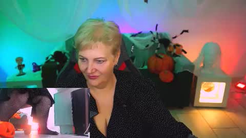 marymogan online show from 31, 10, 2025