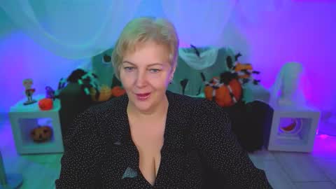 marymogan online show from 4, 11, 2025