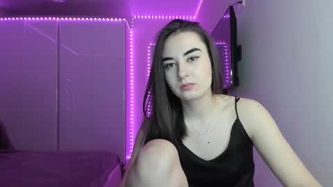 Snapshot of maryy_luv chatting on 11, 2, 2026 Mary online show from 11, 2, 2026