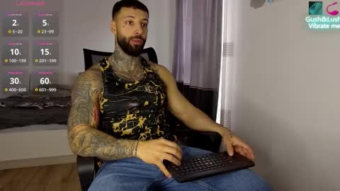 Snapshot of masculineguy69 chatting on 21, 11, 2025 masculineguy69 online show from 21, 11, 2025