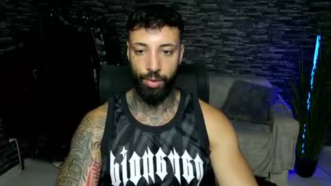 masculineguy69 online show from 19, 6, 2026