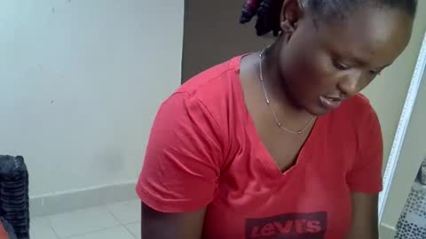 Snapshot of maseratty chatting on 7, 5, 2026 Cate online show from 7, 5, 2026