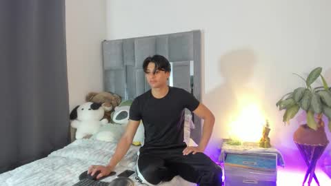 Snapshot of mash_angelo chatting on 11, 1, 2026 mash_angelo online show from 11, 1, 2026