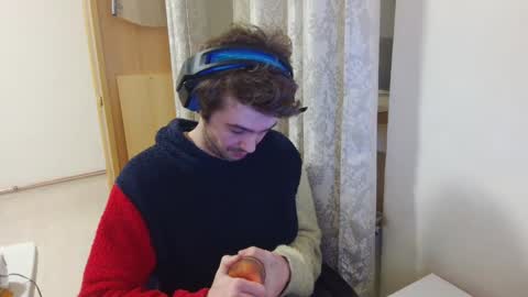 Snapshot of mash_potatoes_are_good chatting on 4, 12, 2024 mash_potatoes_are_good online show from 4, 12, 2024