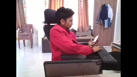 maskboyz2003 online show from 22, 12, 2024