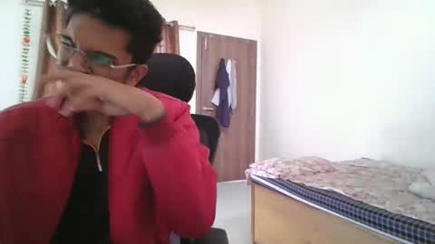 maskboyz2003 online show from 25, 12, 2024