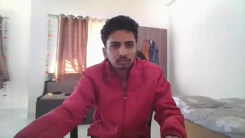 maskboyz2003 online show from 4, 1, 2025