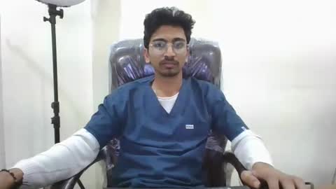 maskboyz2003 online show from 3, 2, 2025