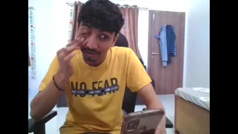 maskboyz2003 online show from 5, 3, 2025