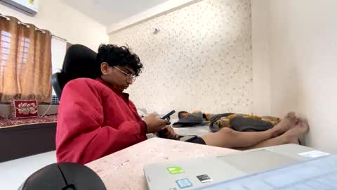 maskboyz2003 online show from 15, 11, 2025