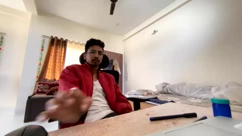 Mask Boy online show from 3, 12, 2024