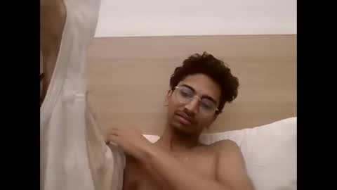 Mask Boy online show from 26, 1, 2025