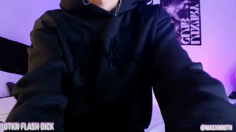 Snapshot of mason_rothwell chatting on 8, 3, 2026 Mason Rothwell online show from 8, 3, 2026