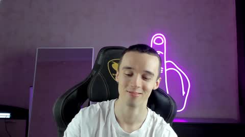 Snapshot of mason_warhol chatting on 8, 1, 2025 Mason online show from 8, 1, 2025