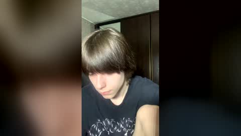 Snapshot of masonsilver_ chatting on 8, 3, 2026 masonsilver_ online show from 8, 3, 2026