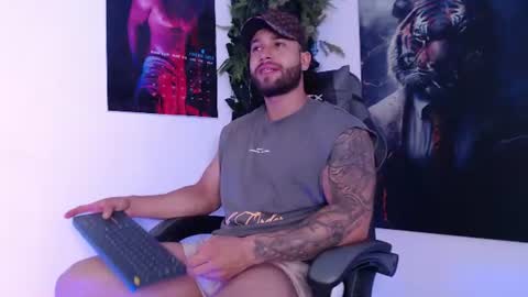 Snapshot of massimofiore_ chatting on 17, 7, 2026 Massimo online show from 17, 7, 2026