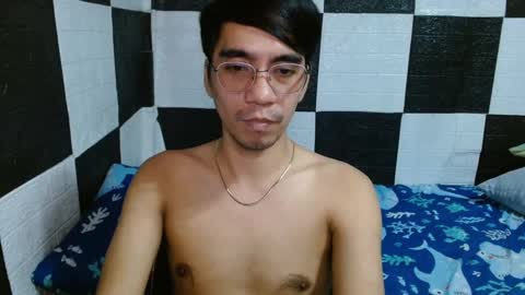 Snapshot of massive_boner02 chatting on 13, 1, 2025 massive_boner02 online show from 13, 1, 2025