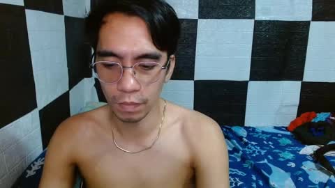 Snapshot of massive_boner02 chatting on 17, 1, 2025 massive_boner02 online show from 17, 1, 2025