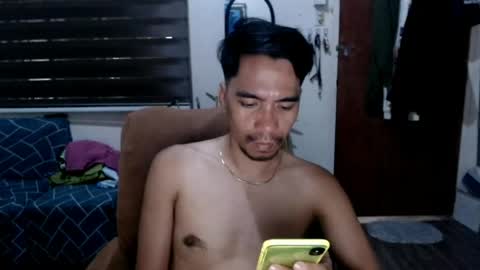 Snapshot of massive_boner02 chatting on 17, 4, 2026 massive_boner02 online show from 17, 4, 2026