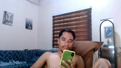 Snapshot of massive_boner02 chatting on 26, 4, 2026 massive_boner02 online show from 26, 4, 2026