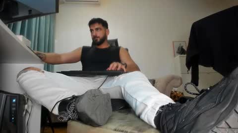 Snapshot of master9four chatting on 20, 9, 2025 Matthew online show from 20, 9, 2025