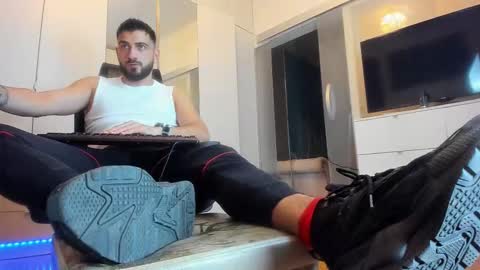 Snapshot of master9four chatting on 16, 10, 2025 Matthew online show from 16, 10, 2025