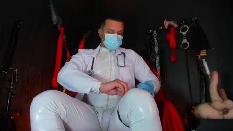 Snapshot of master_connor chatting on 24, 4, 2026 Master connor online show from 24, 4, 2026