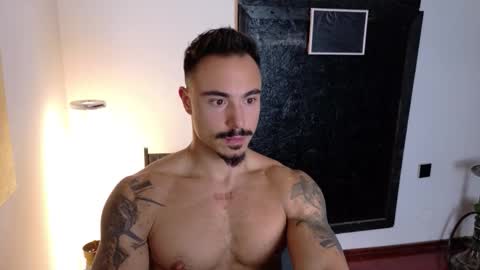 Snapshot of master_lukass chatting on 25, 11, 2025 master_lukass online show from 25, 11, 2025