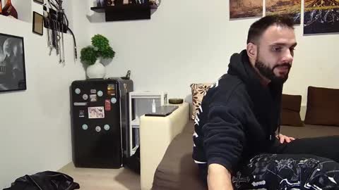 Snapshot of master_roberto333 chatting on 10, 1, 2025 SIR online show from 10, 1, 2025