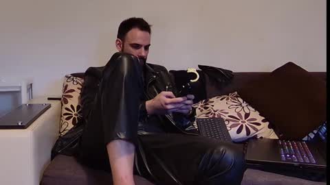 Snapshot of master_roberto333 chatting on 17, 1, 2025 SIR online show from 17, 1, 2025