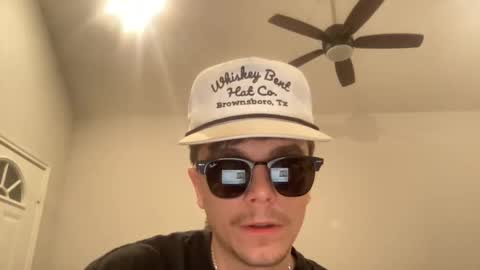 Snapshot of masterjizz1_0 chatting on 11, 9, 2025 masterjizz1_0 online show from 11, 9, 2025