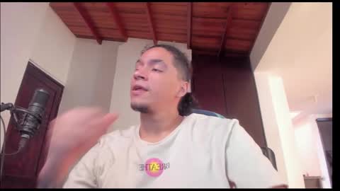 Juan Independent Model online show from 15, 2, 2025