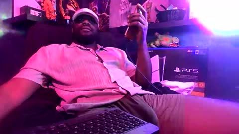 Snapshot of mastermarvel22 chatting on 19, 2, 2026 BlackMarvel online show from 19, 2, 2026