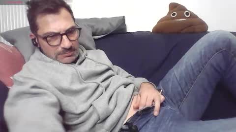 Snapshot of masterp17 chatting on 14, 11, 2025 Master P online show from 14, 11, 2025