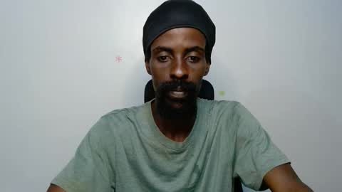 Snapshot of masterr_bate chatting on 20, 11, 2025 Marl online show from 20, 11, 2025