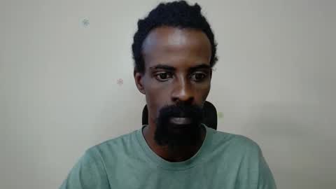 Snapshot of masterr_bate chatting on 21, 11, 2025 Marl online show from 21, 11, 2025