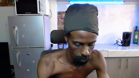 Snapshot of masterr_bate chatting on 30, 11, 2025 Marl online show from 30, 11, 2025