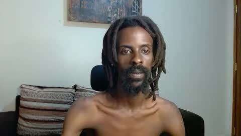 Snapshot of masterr_bate chatting on 15, 12, 2025 Marl online show from 15, 12, 2025