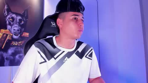 Snapshot of masters_boys chatting on 29, 11, 2025 KONAN online show from 29, 11, 2025