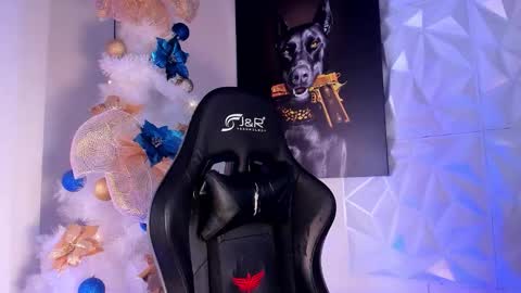 Snapshot of masters_boys chatting on 14, 12, 2025 KONAN online show from 14, 12, 2025