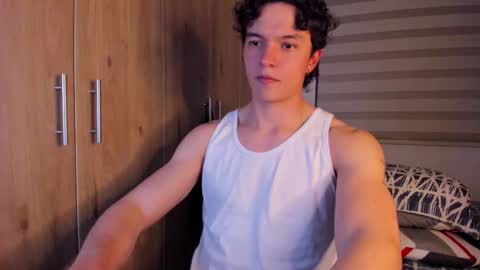 Snapshot of mastrangelo_x chatting on 21, 10, 2025 mastrangelo_x online show from 21, 10, 2025