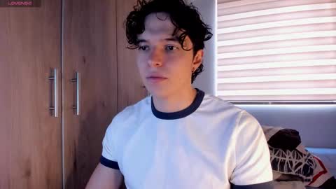 Snapshot of mastrangelo_x chatting on 27, 3, 2026 mastrangelo_x online show from 27, 3, 2026