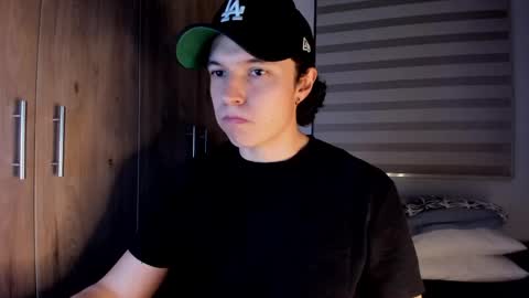 Snapshot of mastrangelo_x chatting on 17, 4, 2026 mastrangelo_x online show from 17, 4, 2026