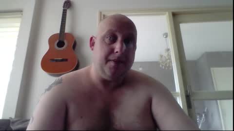 Snapshot of mastrubeertje1988 chatting on 3, 5, 2026 mastrubeertje1988 online show from 3, 5, 2026