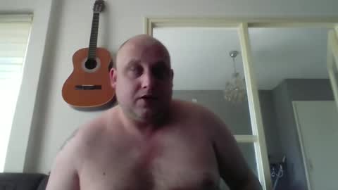 Snapshot of mastrubeertje1988 chatting on 7, 5, 2026 mastrubeertje1988 online show from 7, 5, 2026