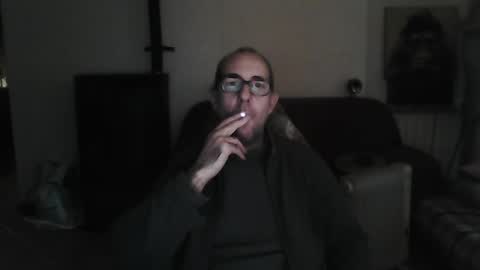 Snapshot of mat11efou chatting on 25, 1, 2025 mat11efou online show from 25, 1, 2025