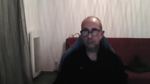 Snapshot of mat11efou chatting on 17, 10, 2025 mat11efou online show from 17, 10, 2025